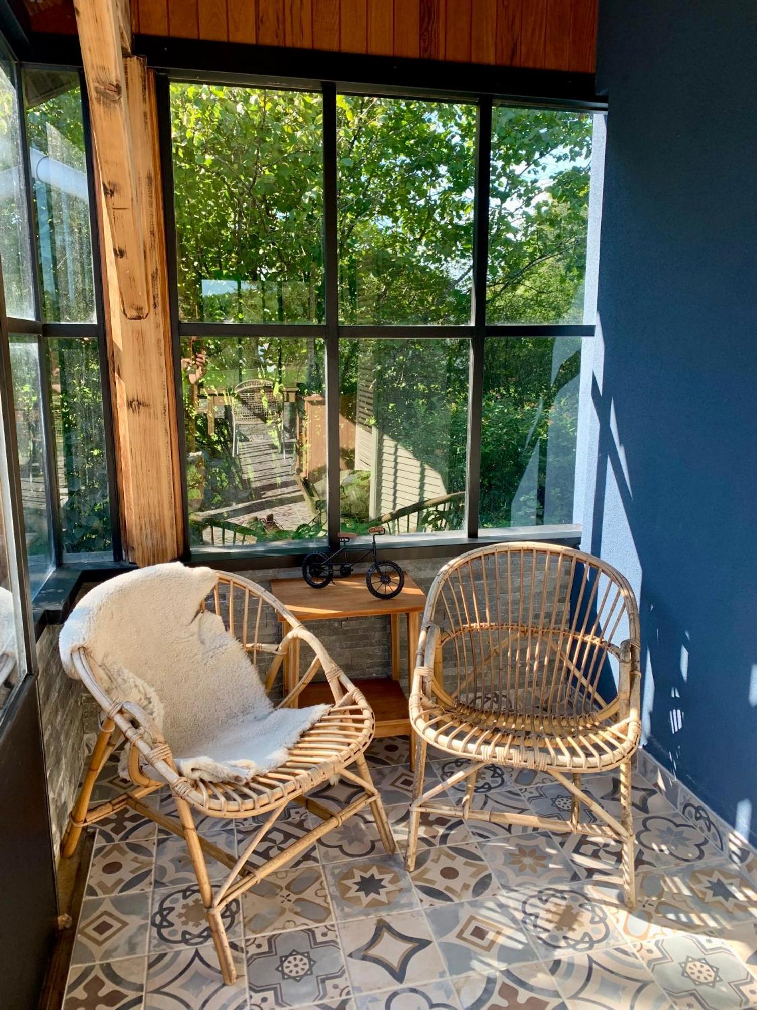 La Maison Bleue